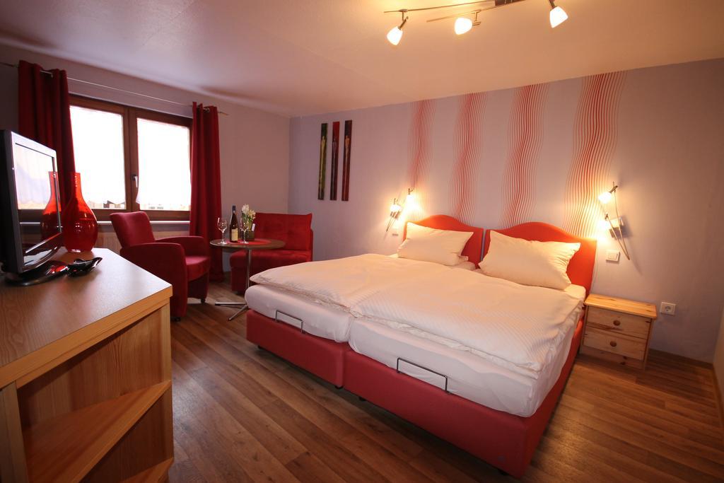 Alter Posthof Ferienwohnungen Bernkastel-Kues Zimmer foto